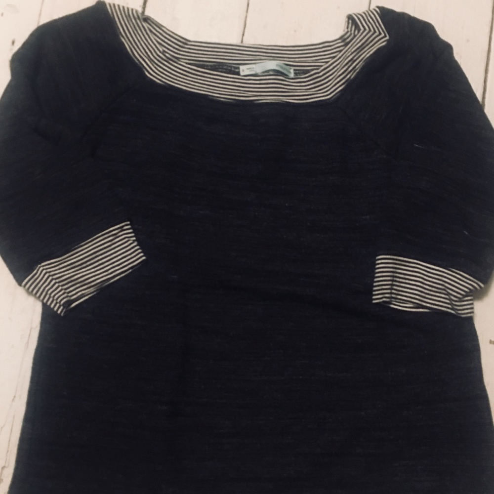 Maurices sweater, Small